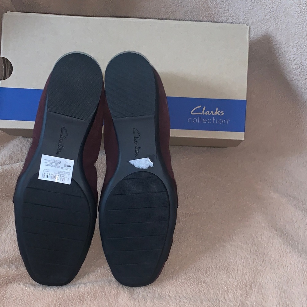 Clarks Jazmynn Gem Slip On in Merlot Suede - Picture 3 of 4